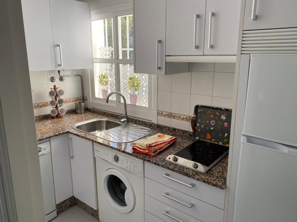 קוניל דה לה פרונטרה Apartamento Dos Faros מראה חיצוני תמונה